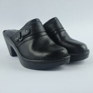 MOUNTAIN SOLE Lebannon Women's Black Leather Slip On Mules Clogs shoes Sz 6.5M